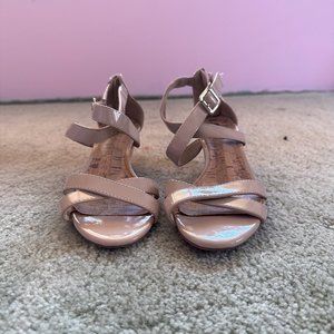 nude, wedge heel, size 5 1/2, merona